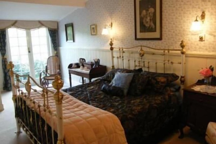 Hotel Interior 2 of 13