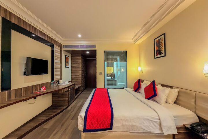 Room 14 of 48