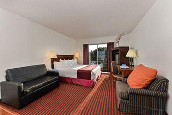 Room 31 of 62