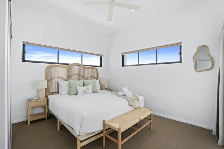 Room 5 of 24