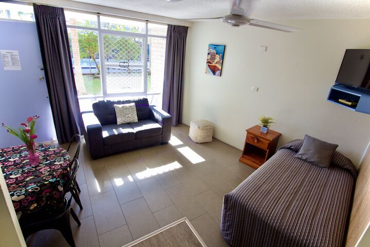 Room 121 of 228