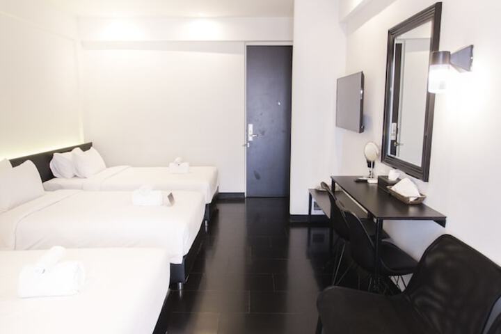 Room 19 of 74