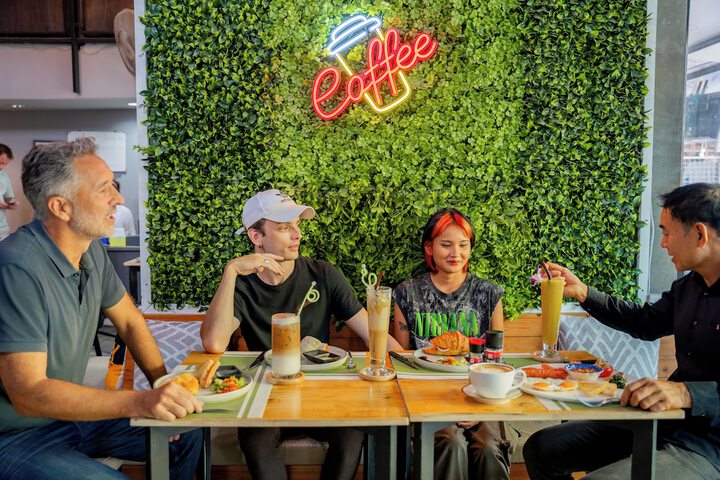 Dining Photos