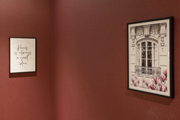 Room 24 of 47