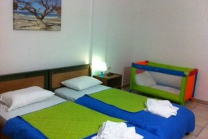 Room 16 of 26