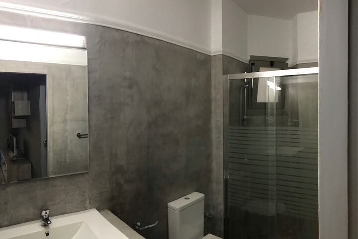 Room 25 of 36