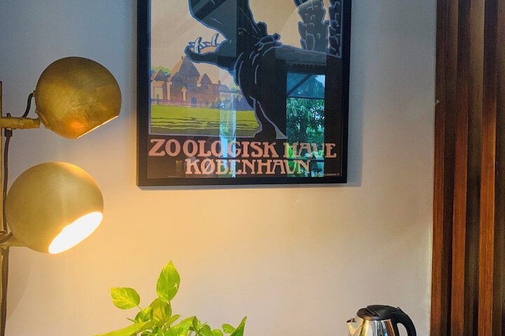 Room 32 of 89
