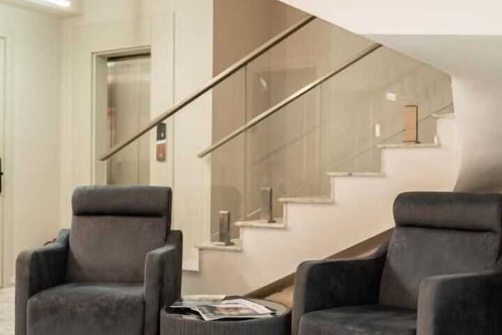 Room 65 of 84