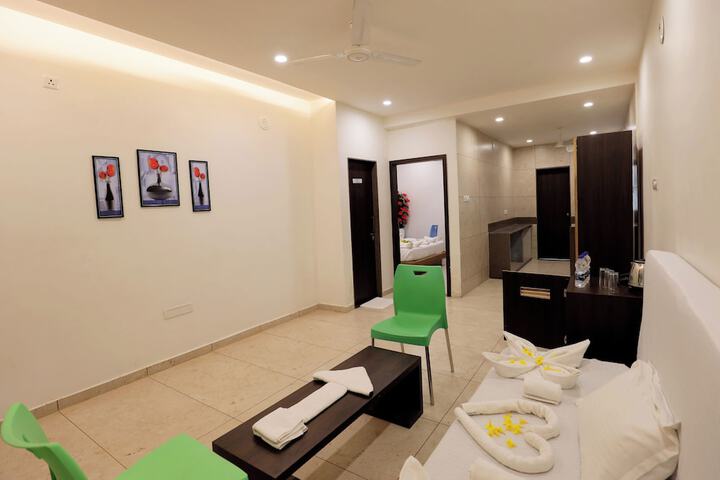 Room 8 of 50