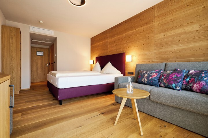 Room 54 of 92