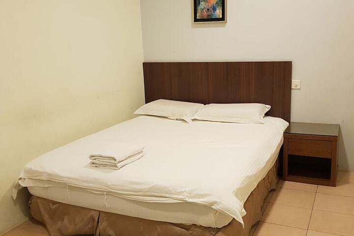 Room 30 of 56