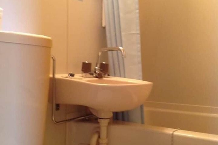 Clean Restrooms