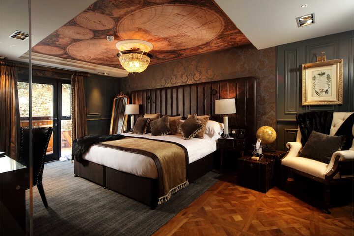 Room 6 of 41