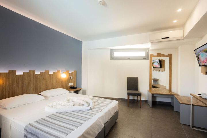 Room 46 of 93