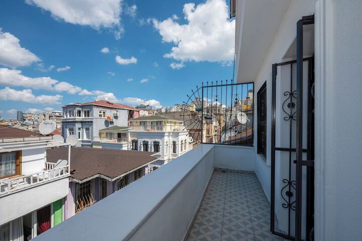 Terrace/Patio 70 of 81