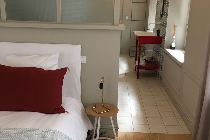 Room 19 of 58