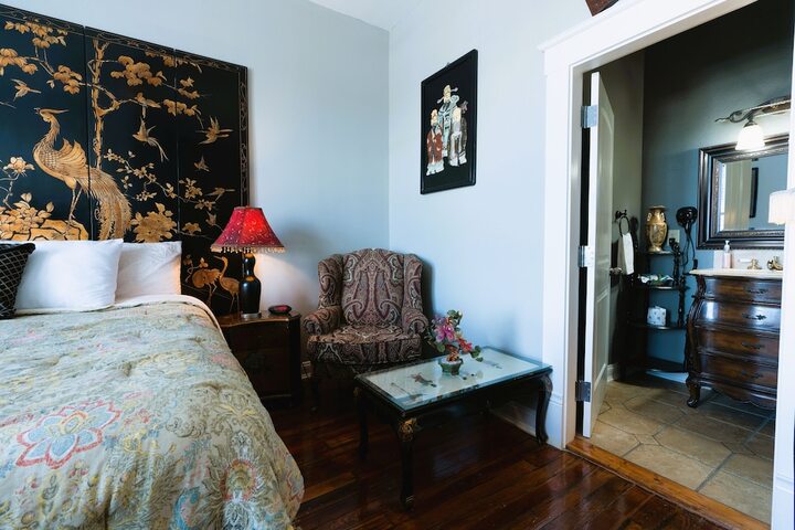 Oriental Premium Sytle King Bed (23 of 139)