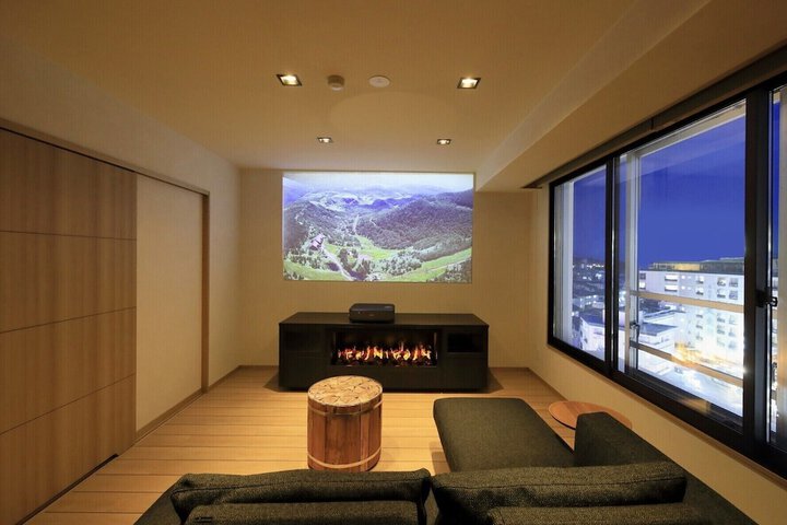 Room 6 of 46
