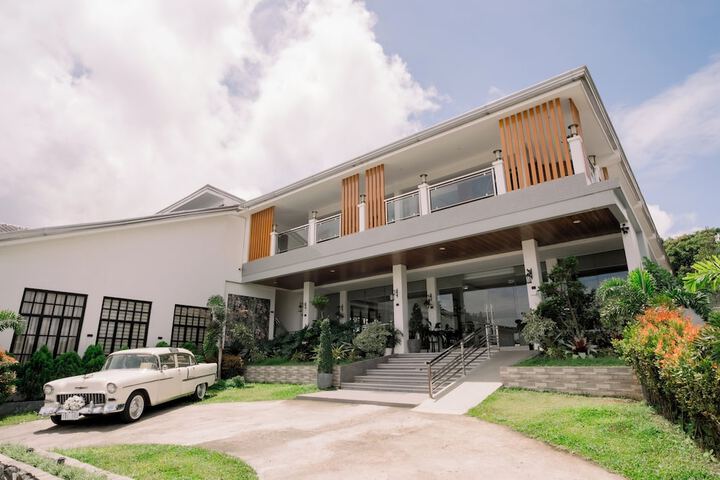 Alta Terra Hotel Tagaytay in Tagaytay