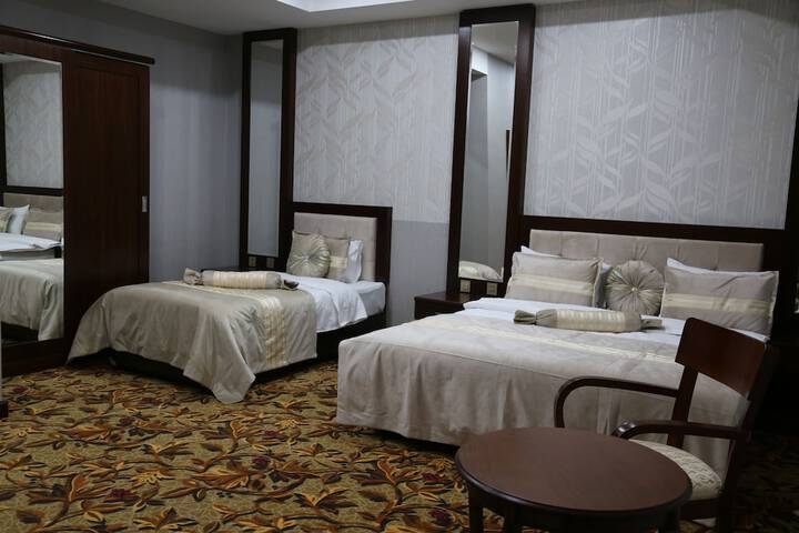 Room 5 of 41