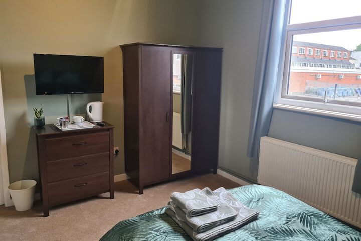 Room 3 of 24