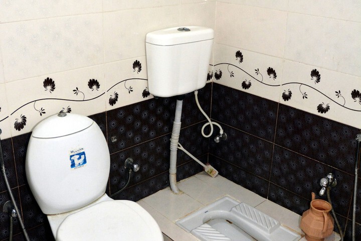 Room 6 of 24
