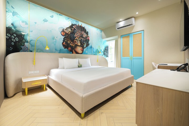 Room 7 of 47