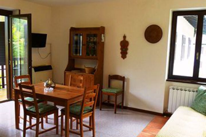 Room 20 of 33
