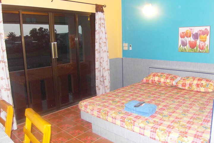 Room 18 of 79