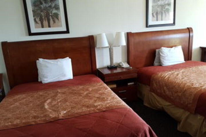 Room 14 of 29