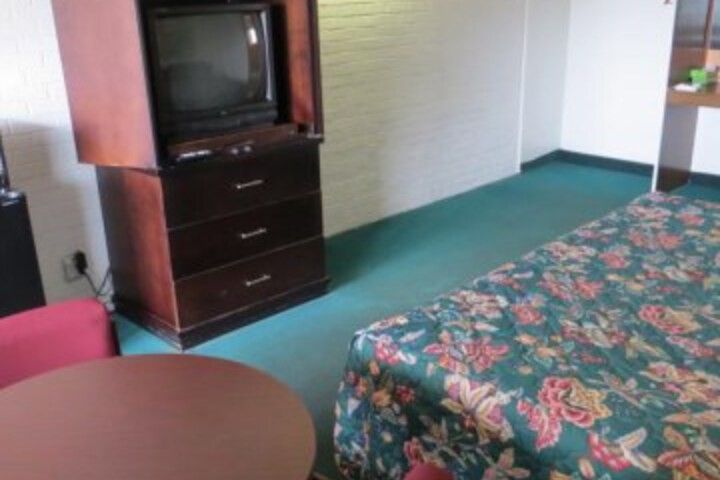 Town House Motel in Belleville, IL