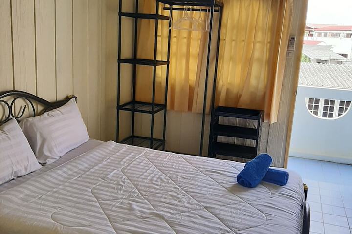 Room 7 of 61