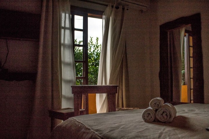 Room 5 of 46