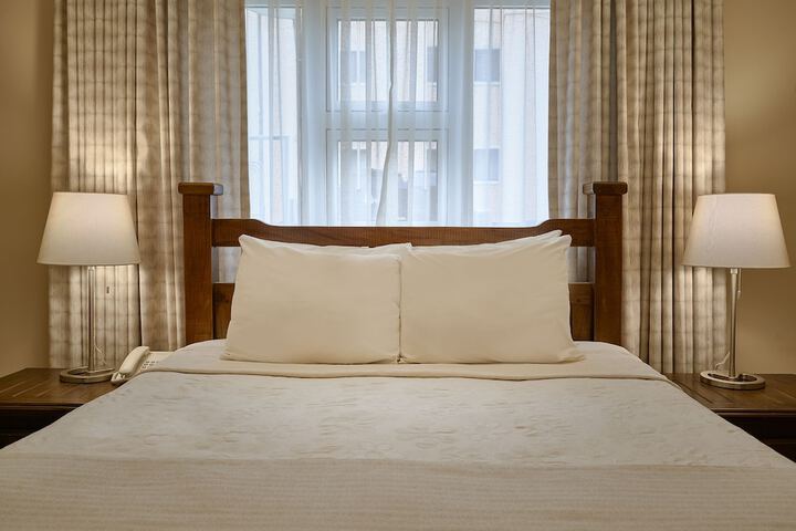 Room 6 of 29