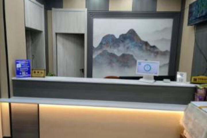 Shunquan Hotel (August 1st Branch)