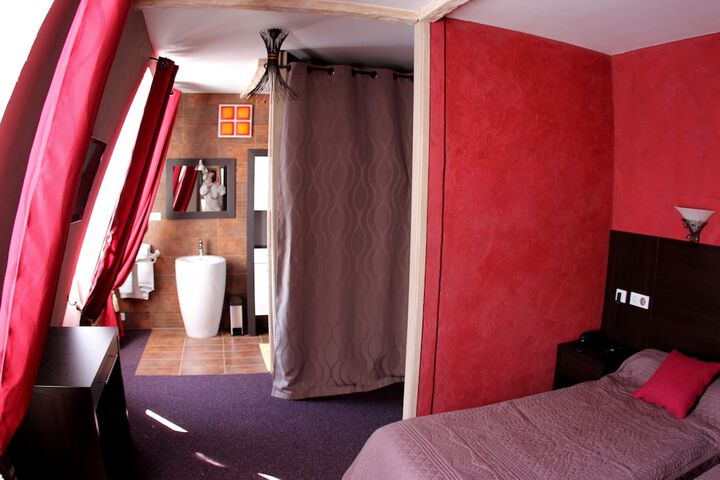 Room 56 of 118