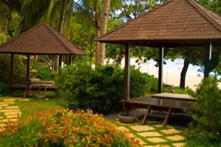 Hotel Exterior 14 of 42