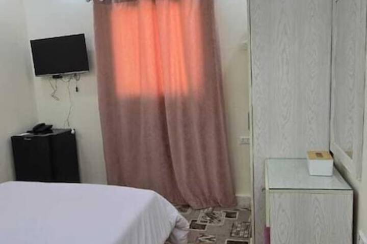 Room 27 of 55