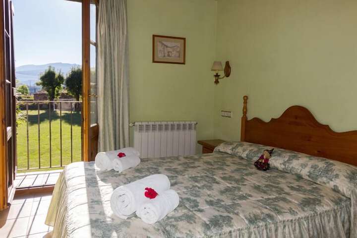 Room 7 of 14