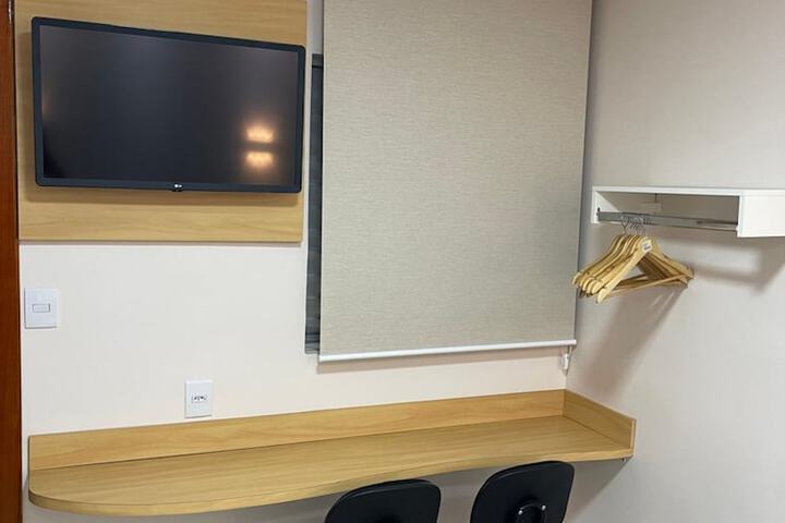 Room 14 of 39