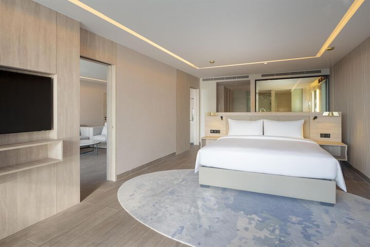 Room 22 of 69