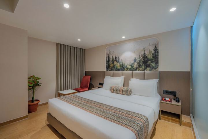 Room 4 of 35