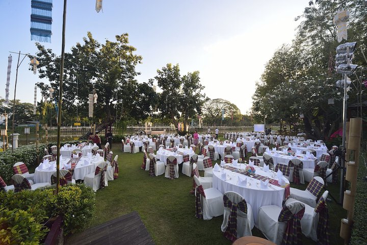 Dining 114 of 142