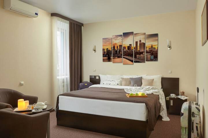 Room 7 of 35