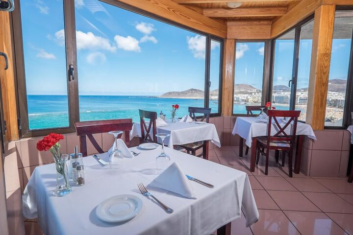 Dining Photos