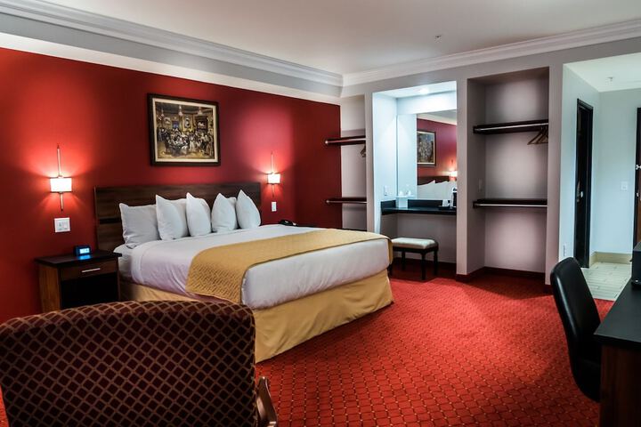 Room 7 of 35