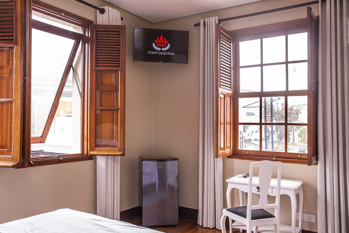 Room 16 of 126