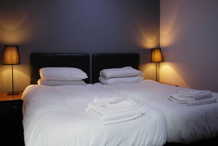 Room 8 of 41