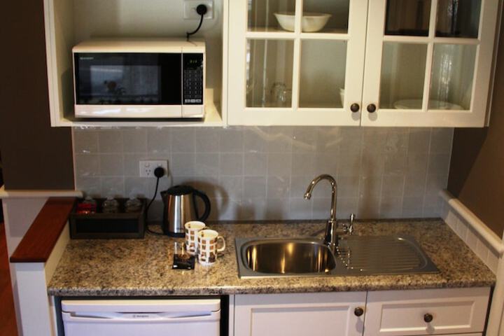 Private kitchenette