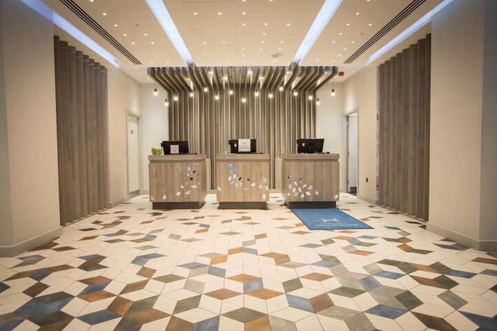 Hotel Interior 4 of 124